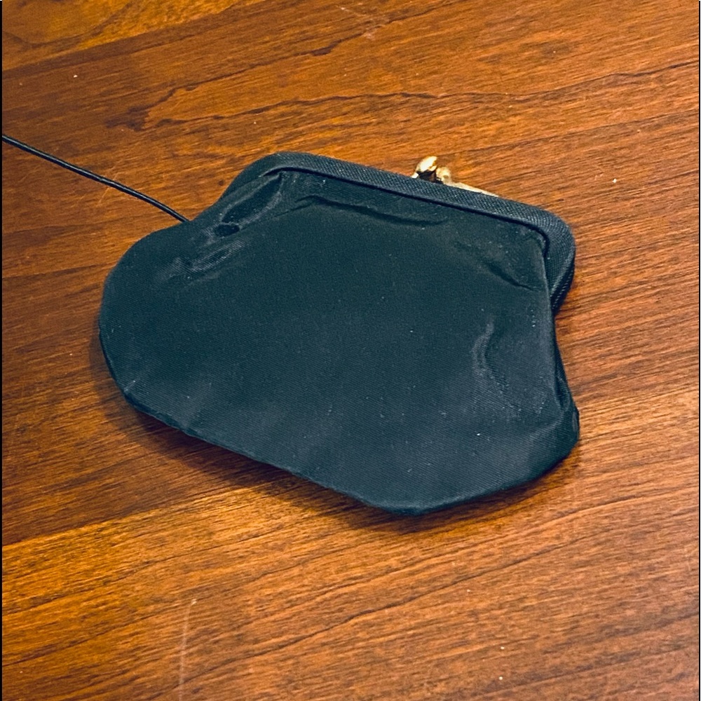 SOLD🌟HP🌟VTG 1950s Green Linen Kiss Clasp Handbag - Picture 7 of 12